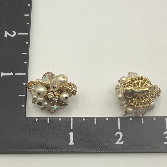 Vintage Vendome Earrings Gold Tone Clip AB Rhinestone Pearl Cluster on Card - Picture 5 of 7